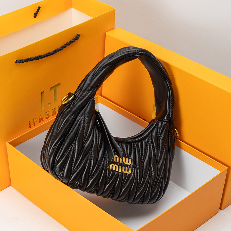 2026 New Wrinkle Wrist Crescen - Luxury Bags Dior 评论和价格