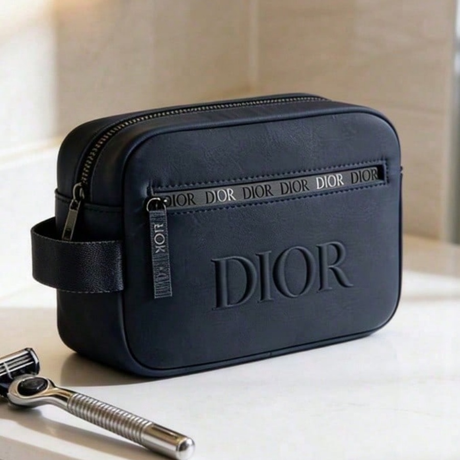 Dior’s Bag Black Canvas Cosmet - Luxury Bags Dior 评论和价格