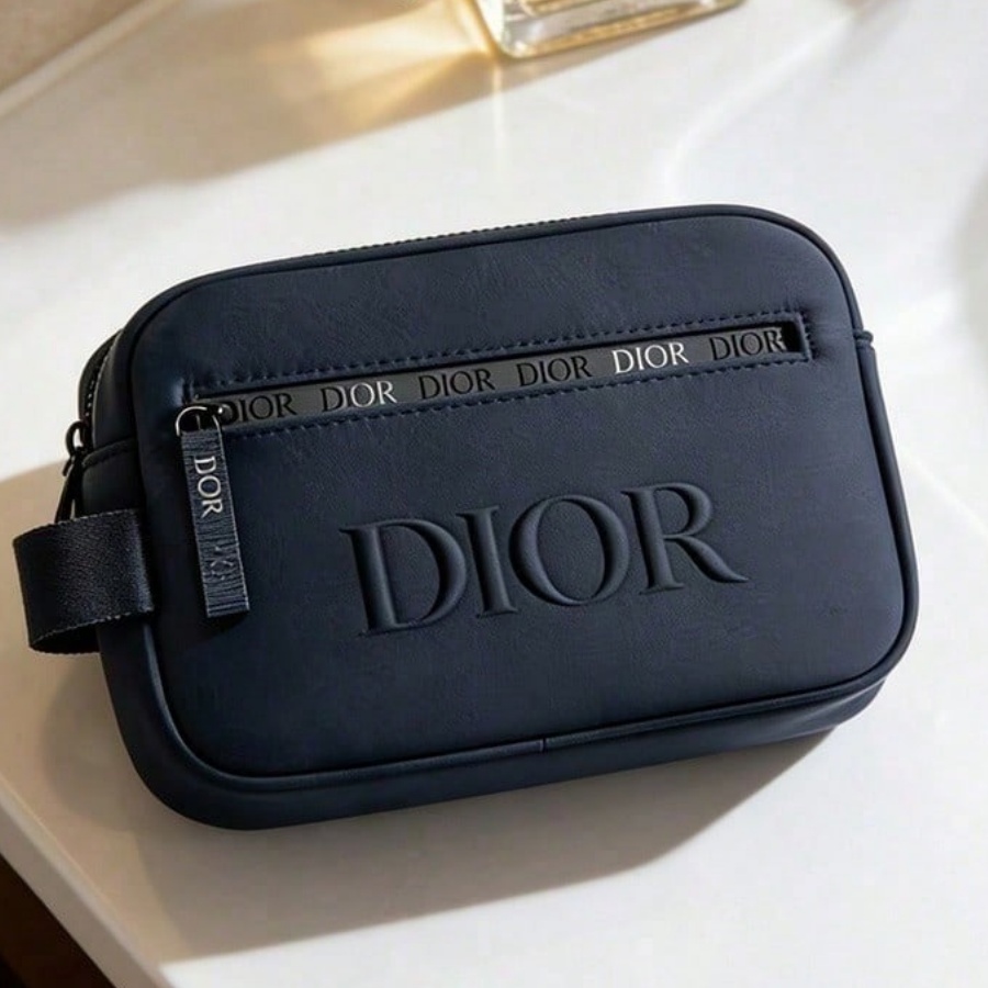Dior’s Bag Black Canvas Cosmet - Luxury Bags Dior 评论和价格