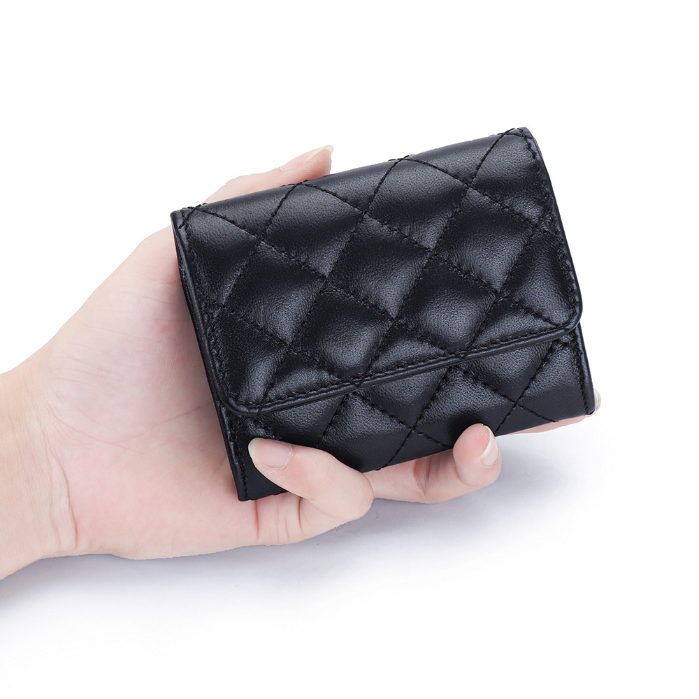 Sheepskin Quilted Card Holder  - Luxury Bags Names 评论和价格